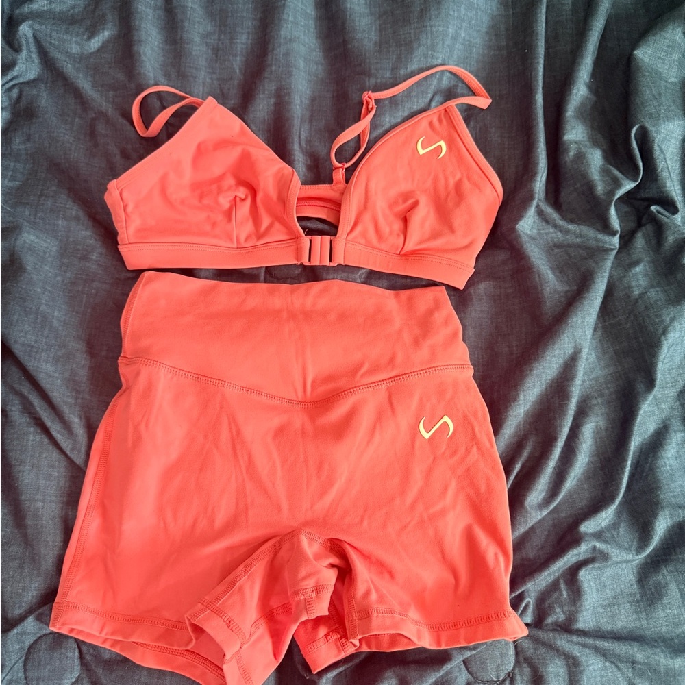 TLF Women's PINK workout  Set